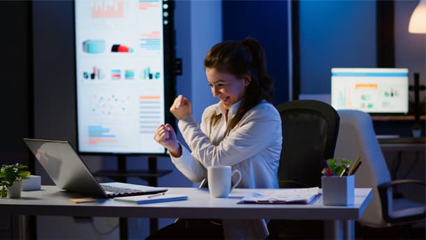 Succesful women, working with Salesforce CRM